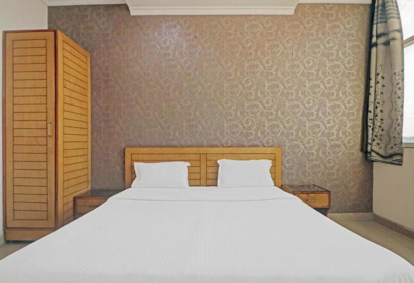 Pensão Oyo 79960 Aman Homes