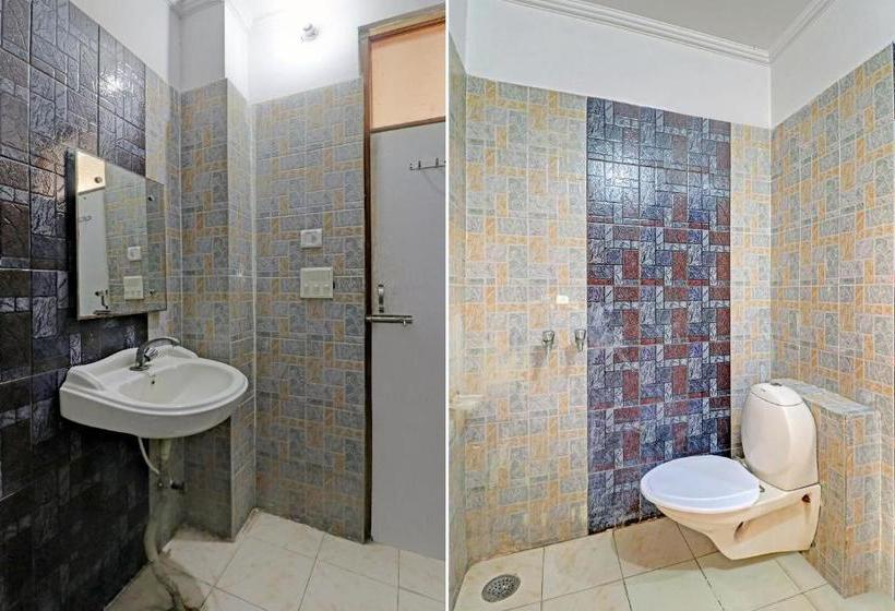 ペンション Oyo 79960 Aman Homes