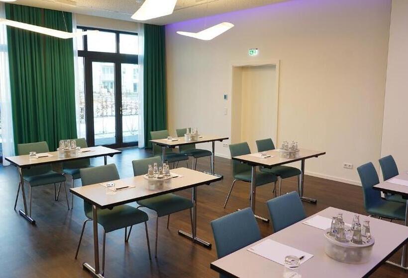 فندق Grimm´s Berlin Potsdam