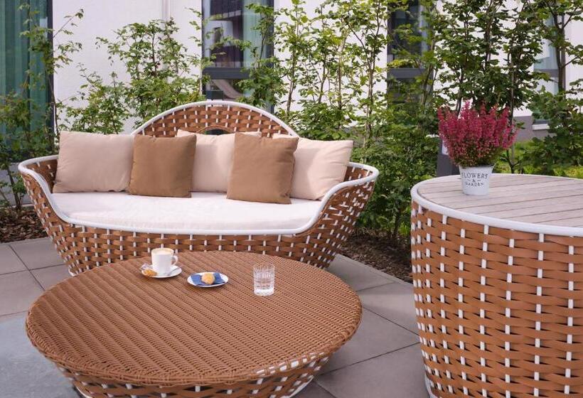 فندق Grimm´s Berlin Potsdam