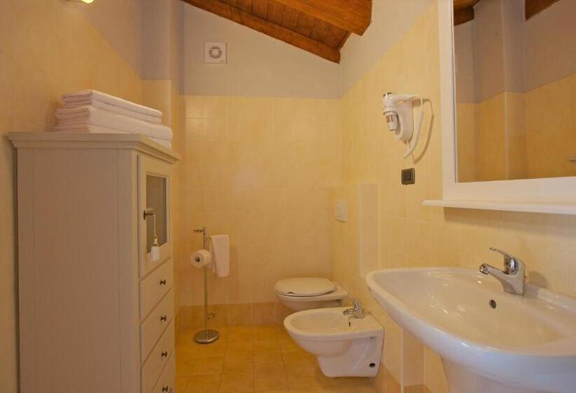 فندق Milano & Apartments