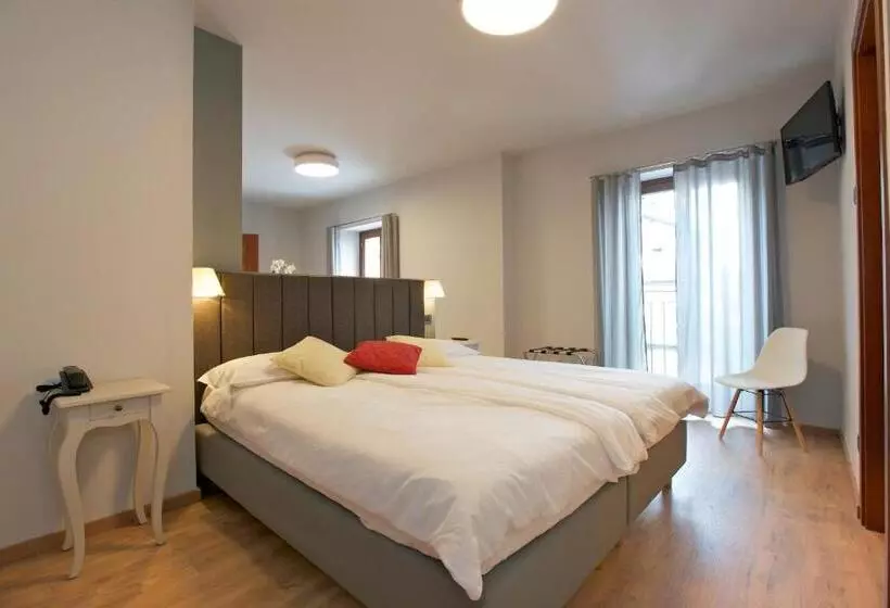 ホテル Milano & Apartments