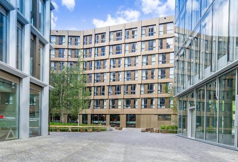 Meininger Hotel Zürich Greencity