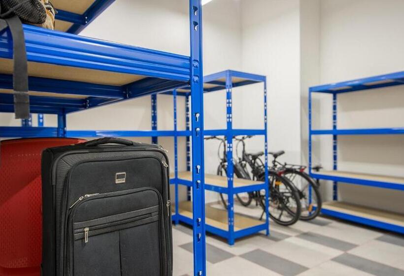 Meininger Hotel Zürich Greencity