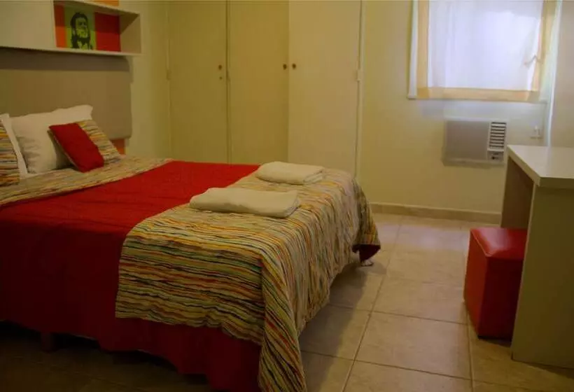 Hostel Suites Florida