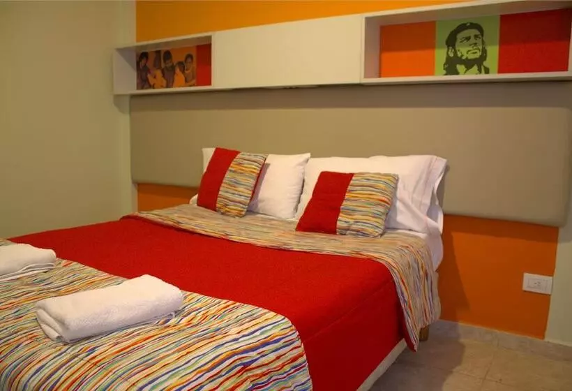Hostel Suites Florida