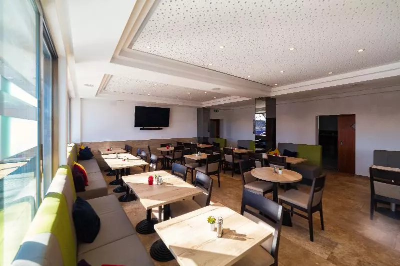 ホテル Arion Airport