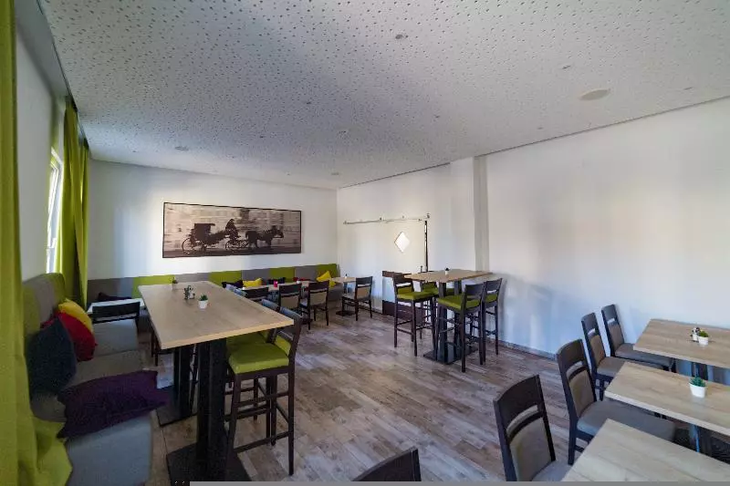 ホテル Arion Airport