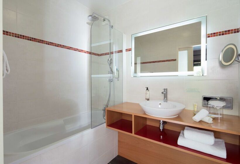 Best Western Plus Hotel De La Regate Erdre