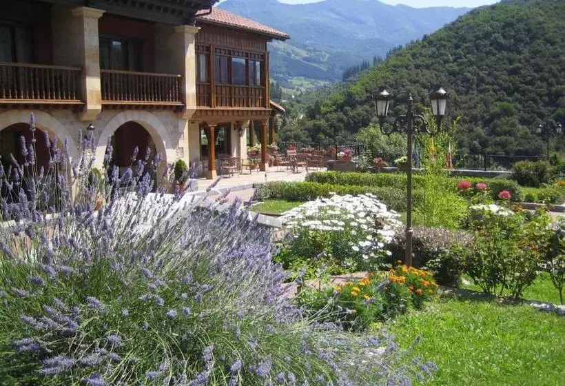 ホテル Casona Malvasía   Adults Only