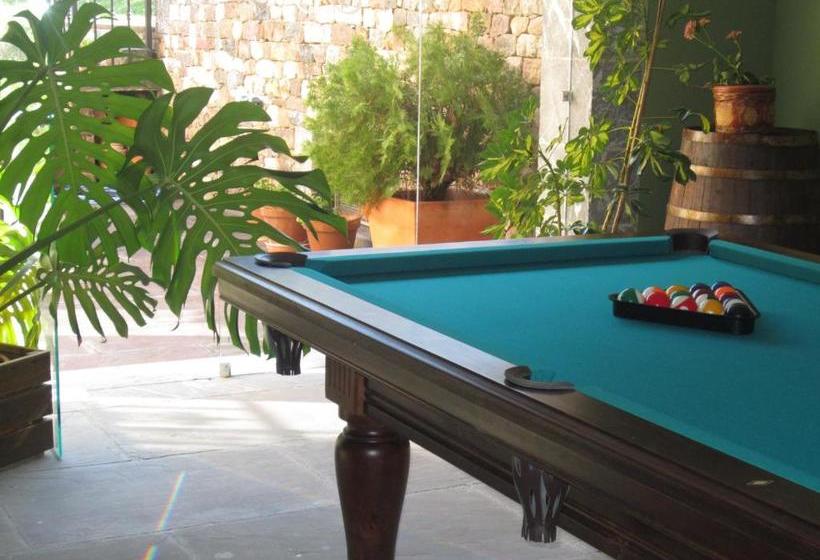 בית מלון כפרי Casona Malvasía   Adults Only