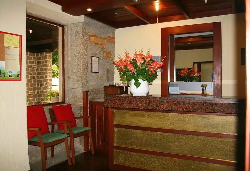 Отель Corredoura Garden