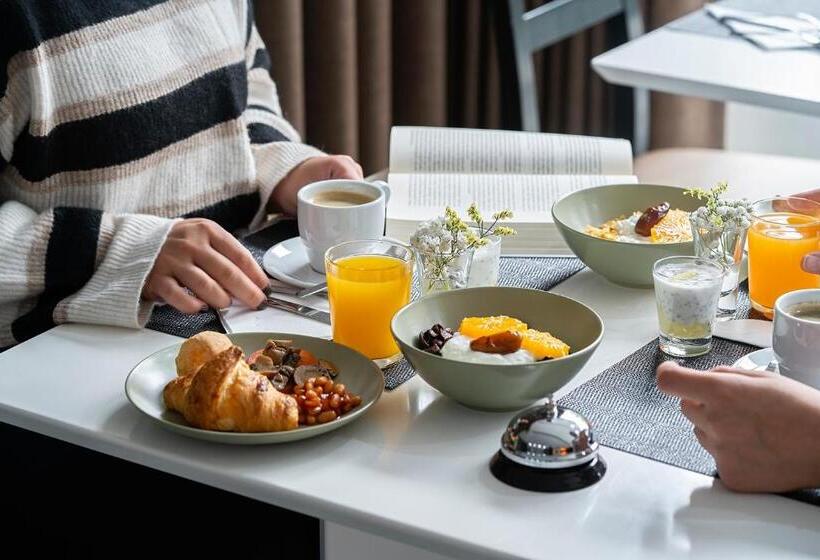 هتل Estacão Braga