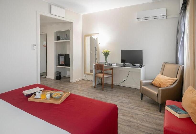 هتل Estacão Braga