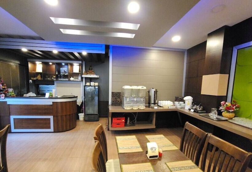 هتل The Great Residence Suvarnabhumi Airport