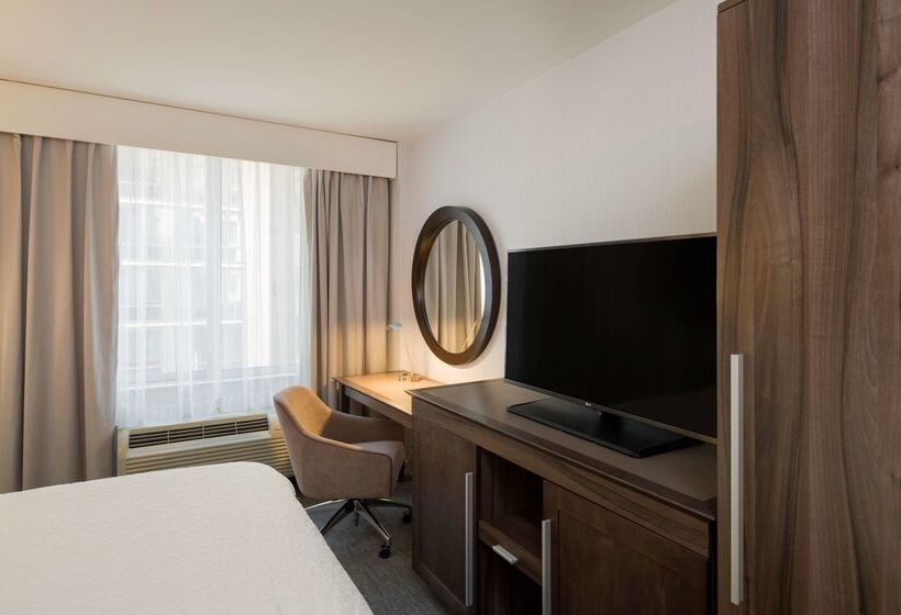 호텔 Hampton Inn Manhattan/times Square South