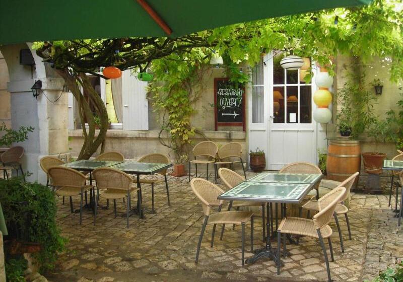 בית מלון כפרי Heritage