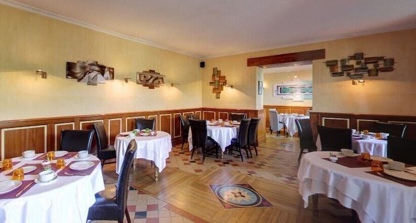 فندق La Roseraie Hôtel Restaurant