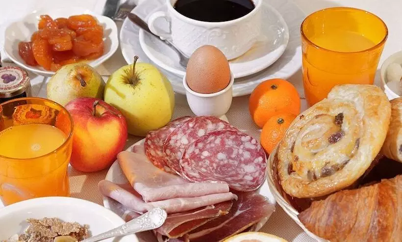 هتل La Roseraie Hôtel Restaurant