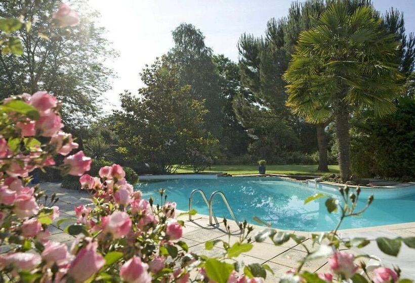 فندق La Roseraie Hôtel Restaurant