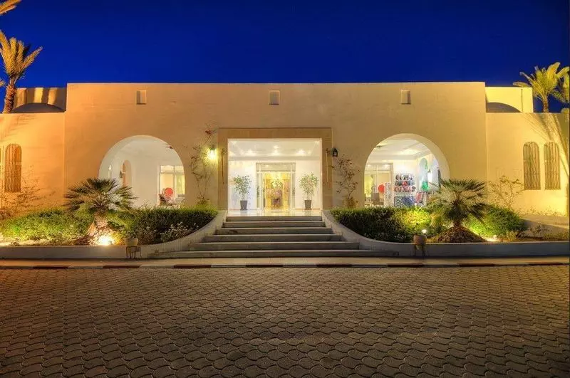 هتل Meninx Djerba