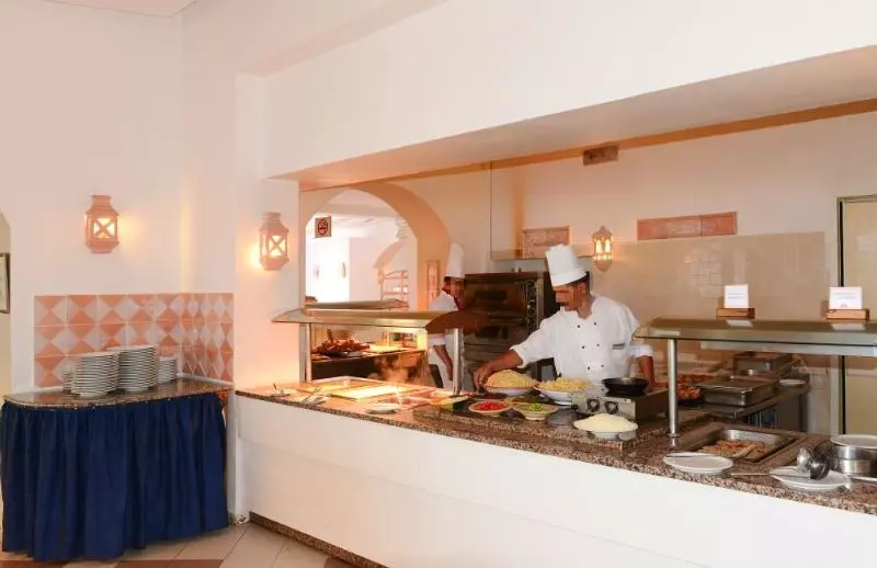 هتل Meninx Djerba