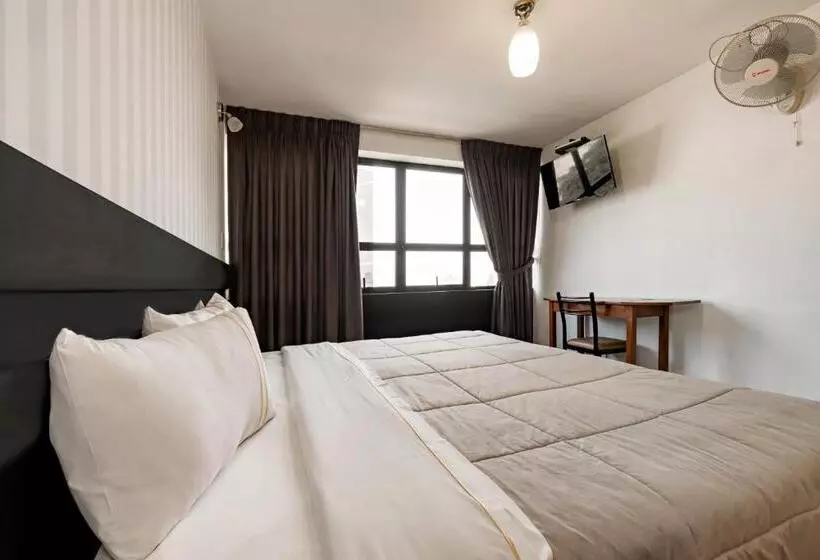 هتل Miraflores Suites Centro