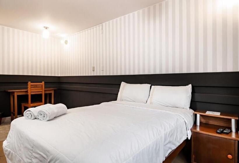 فندق Miraflores Suites Centro