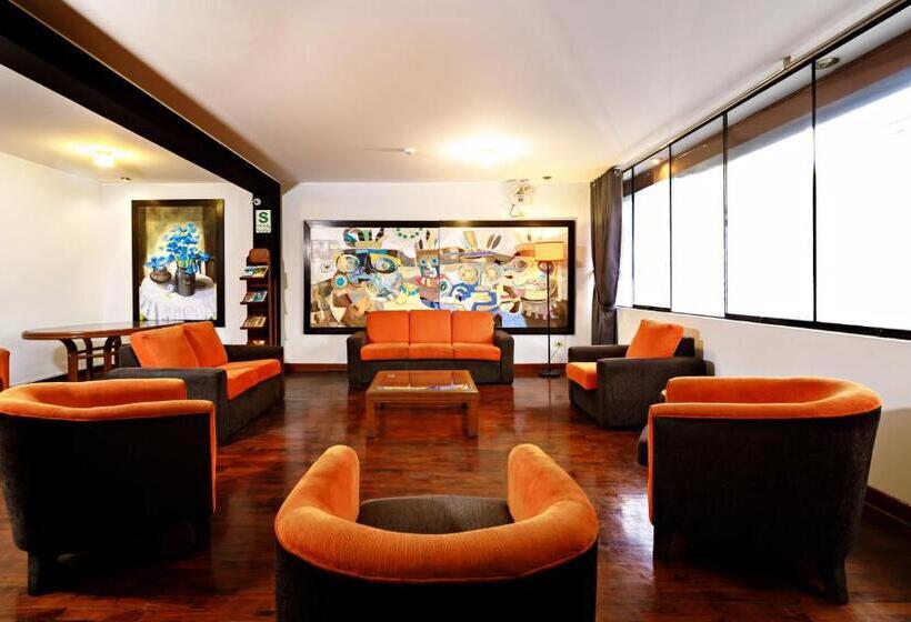 فندق Miraflores Suites Centro