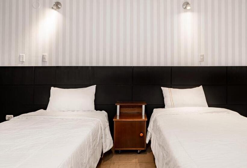 فندق Miraflores Suites Centro