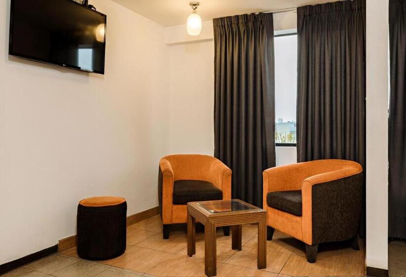 فندق Miraflores Suites Centro