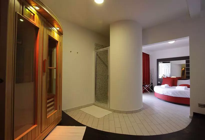 فندق Paradise Airport