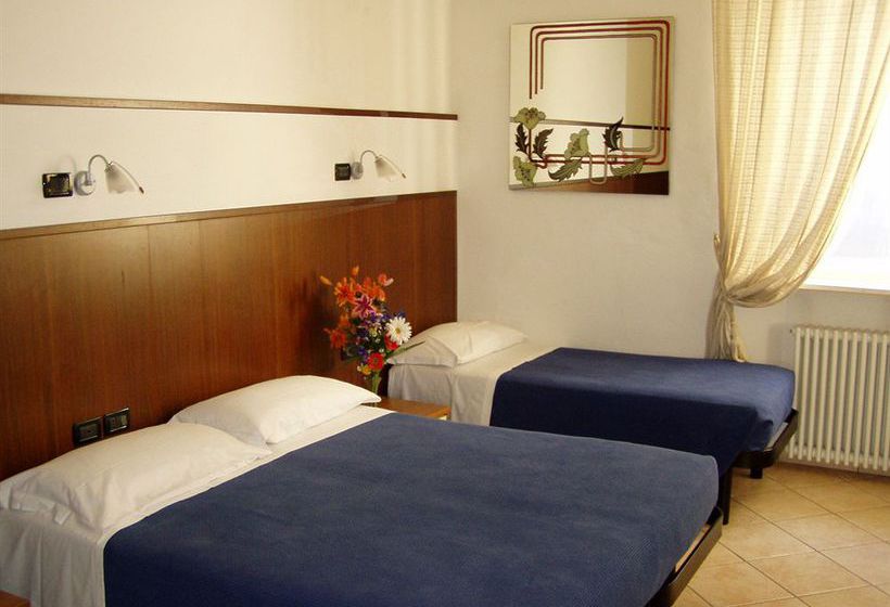 בית מלון כפרי Paradise Airport