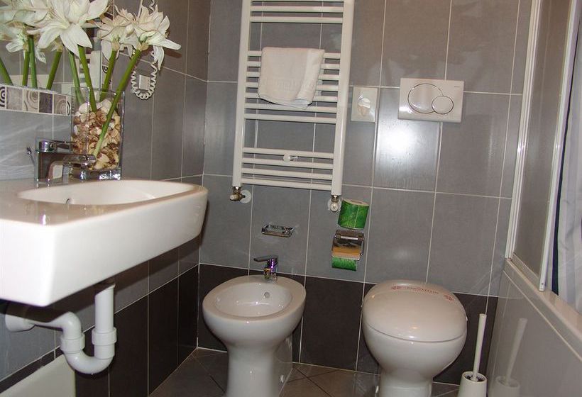 בית מלון כפרי Paradise Airport