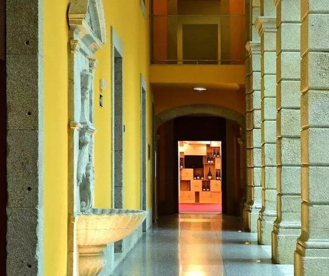 هتل Pousada De Viseu