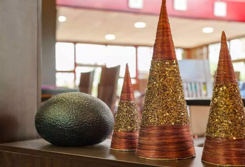 Отель The Originals City, Hôtel éden, Rouen Nord