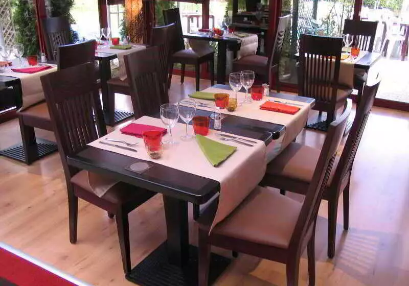 Отель The Originals City, Hôtel éden, Rouen Nord