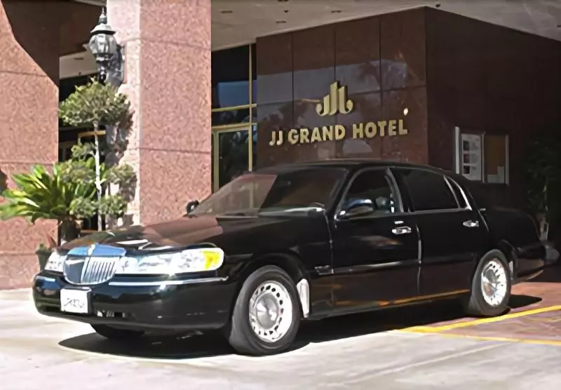 Jj Grand Hotel  Wilshire