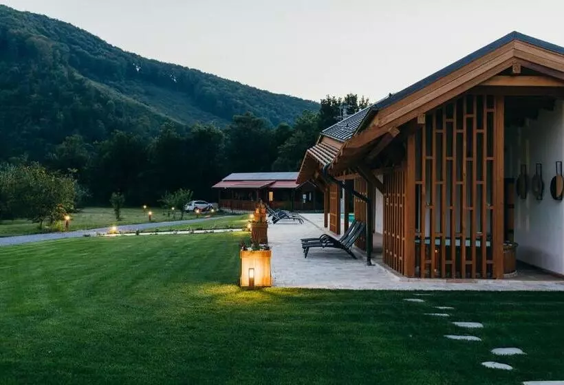 Aamiaismajoitus (B&B) Hygge Praid