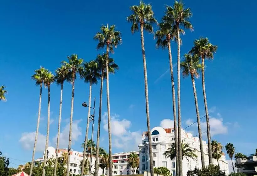 Aamiaismajoitus (B&B) Villa Mathis