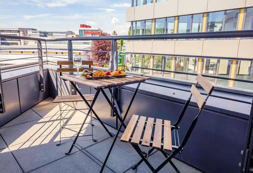 ホテル Adagio Access Stuttgart Airport Messe