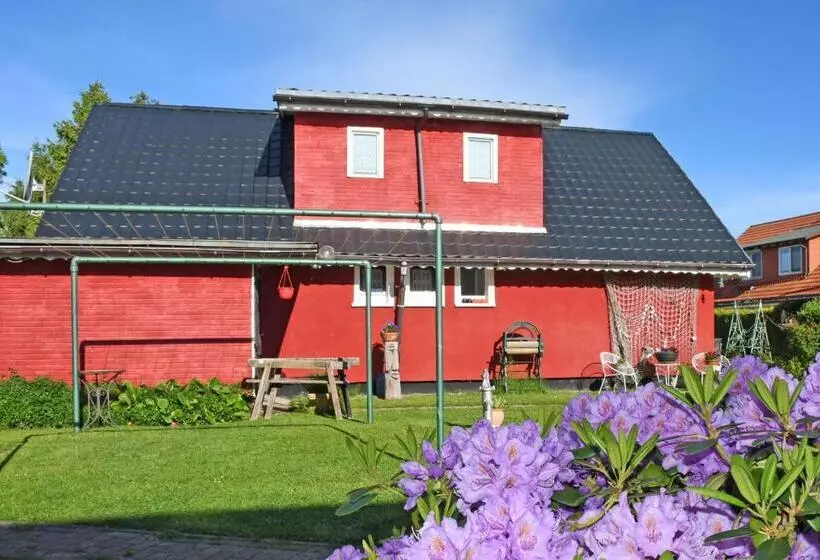ホテル Pension Im Seebad Breege
