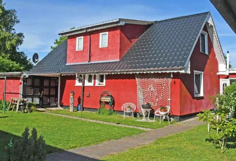 ホテル Pension Im Seebad Breege