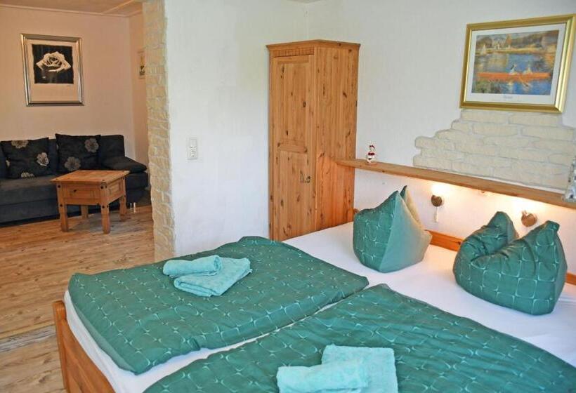 Hotel Pension Im Seebad Breege