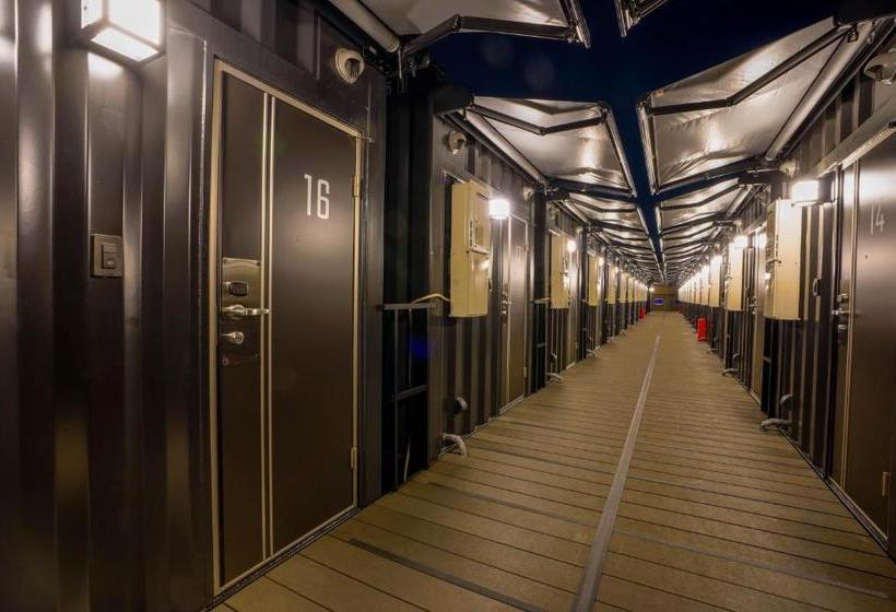 Szálloda R9 The Yard Taketoyo