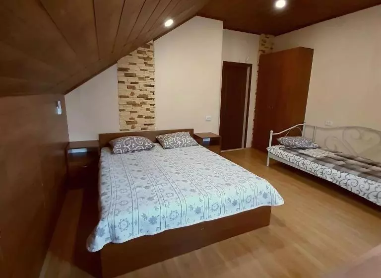 پانسیون Villa Costa