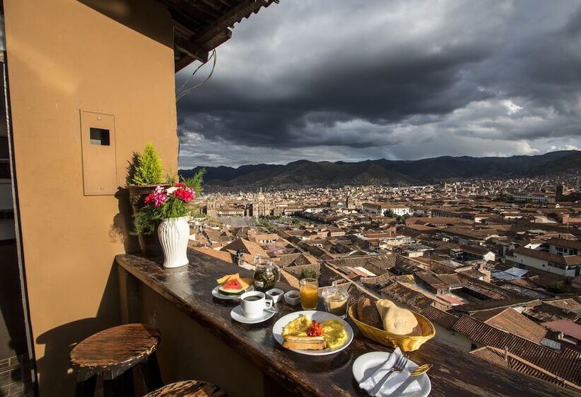 Szálló Hostal Wara Wara