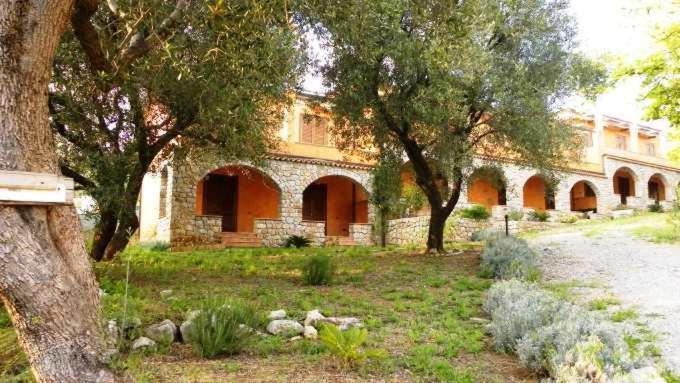 Capogrosso Residence