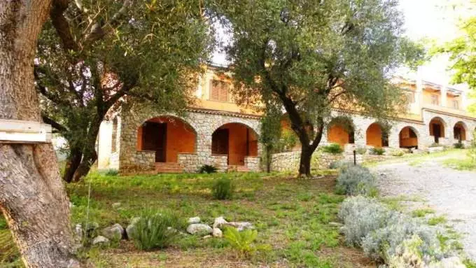 Capogrosso Residence