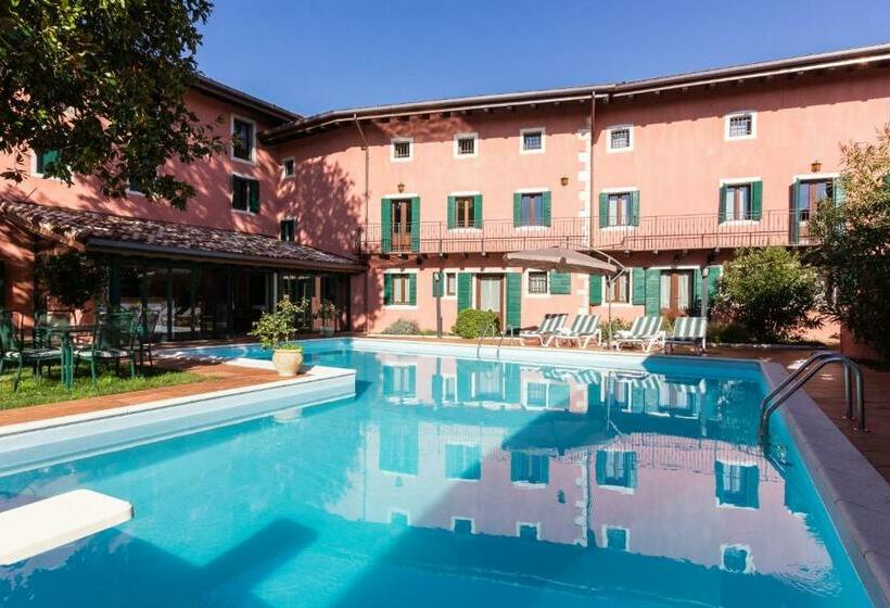 ホテル Ciasa De Gahja